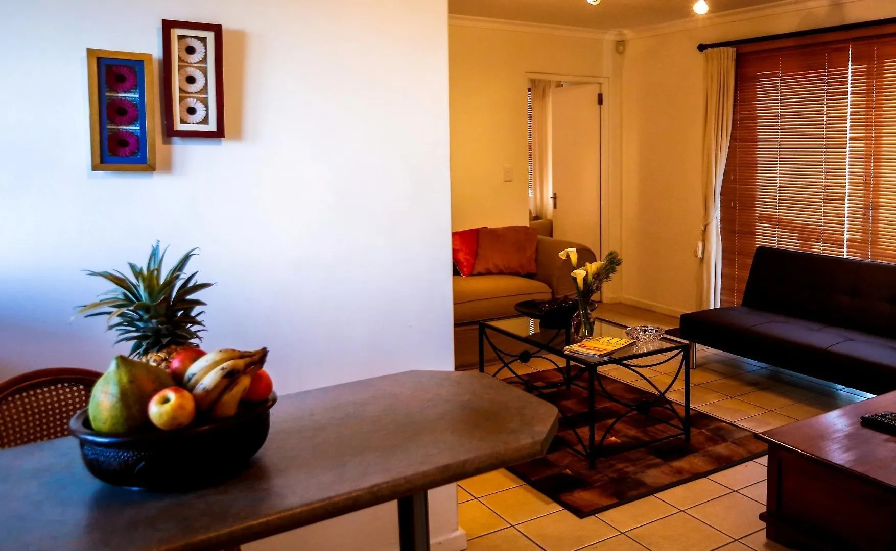 Secret Garden Guesthouse Bloubergstrand Guest house